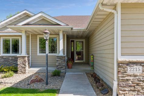 2215 Greenfield Drive E Northfield MN 55057