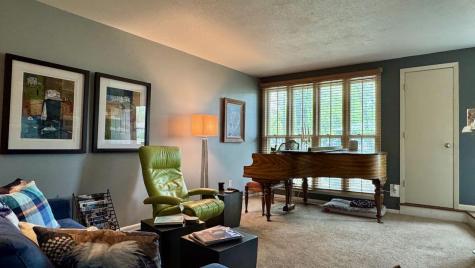 807 23rd Avenue S Moorhead MN 56560