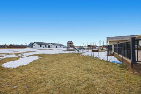 213 5th Street NW Gwinner ND 58040
