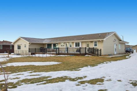 213 5th Street NW Gwinner ND 58040