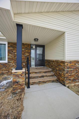 213 5th Street NW Gwinner ND 58040