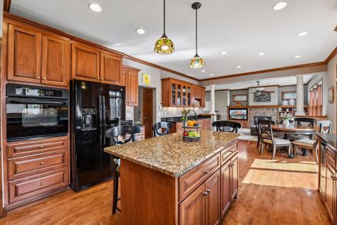 9441 Glacier Road Minnetrista MN 55375