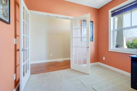 1836 Spring Creek Drive Carver MN 55315