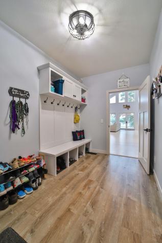 2147 Summit Drive Cushing MN 56443