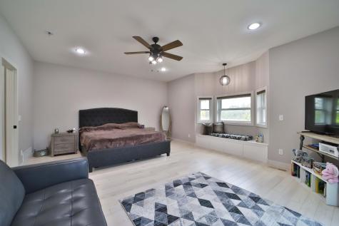 2147 Summit Drive Cushing MN 56443