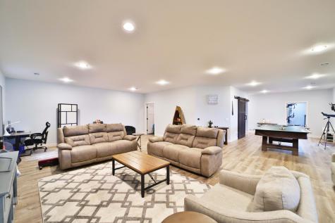 2147 Summit Drive Cushing MN 56443