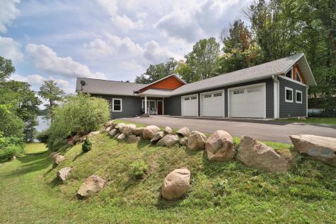 2147 Summit Drive Cushing MN 56443