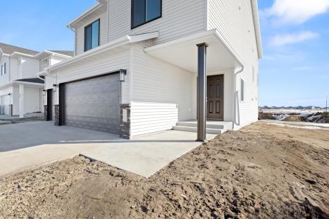 6732 32nd Street S Fargo ND 58104