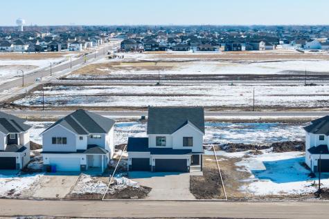 6732 32nd Street S Fargo ND 58104