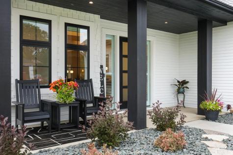 4951 Parkside Circle Eagan MN 55123