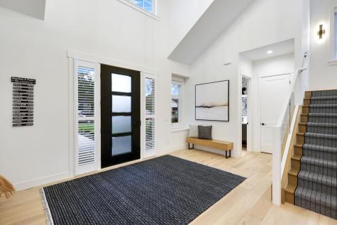 4951 Parkside Circle Eagan MN 55123
