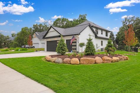 4951 Parkside Circle Eagan MN 55123
