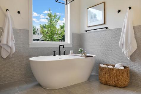 4951 Parkside Circle Eagan MN 55123