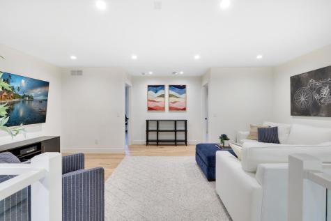4951 Parkside Circle Eagan MN 55123