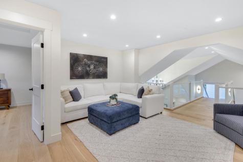 4951 Parkside Circle Eagan MN 55123