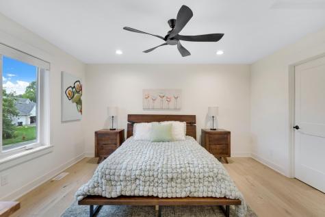 4951 Parkside Circle Eagan MN 55123