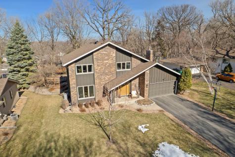 604 Thoreau Drive Burnsville MN 55337