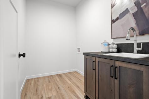 4821 Bluebell Loop S Fargo ND 58104