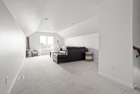 4821 Bluebell Loop S Fargo ND 58104