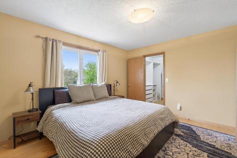 12058 Quay Street NW Coon Rapids MN 55433