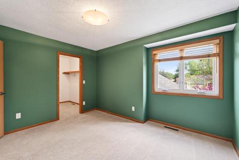 12058 Quay Street NW Coon Rapids MN 55433