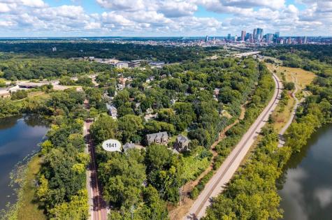 1641 Cedar Lake Parkway Minneapolis MN 55416