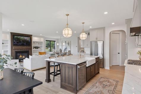 4167 Arbor Drive Woodbury MN 55129