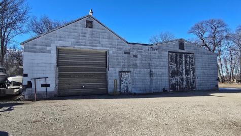 28143 N Island Circle Hollandale MN 56045