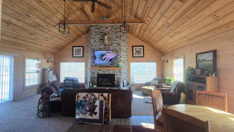 28143 N Island Circle Hollandale MN 56045