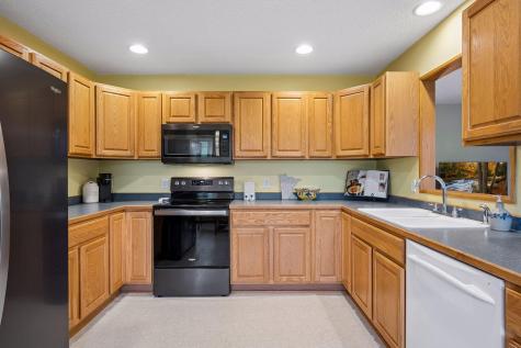 208 Cherrywood Avenue NW Saint Michael MN 55376