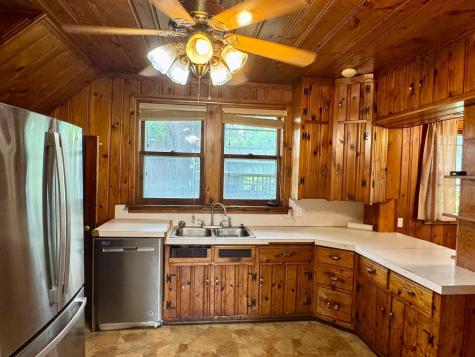 208 N 7th Street Olivia MN 56277