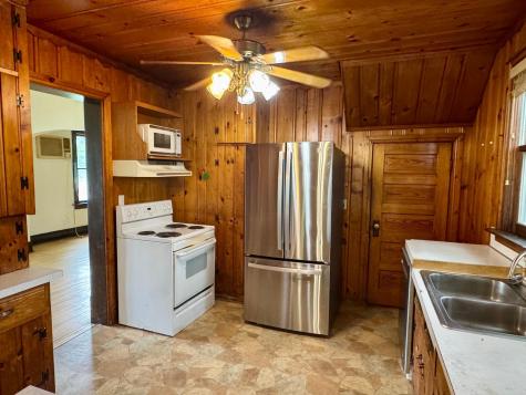 208 N 7th Street Olivia MN 56277