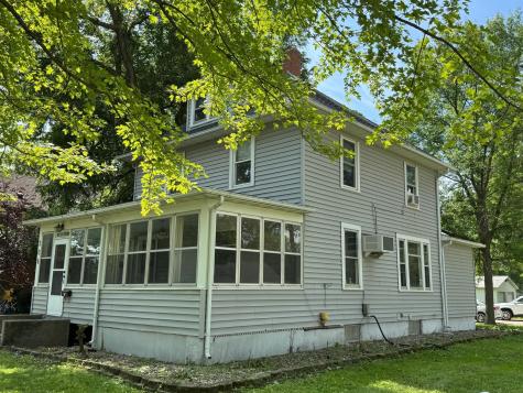 208 N 7th Street Olivia MN 56277