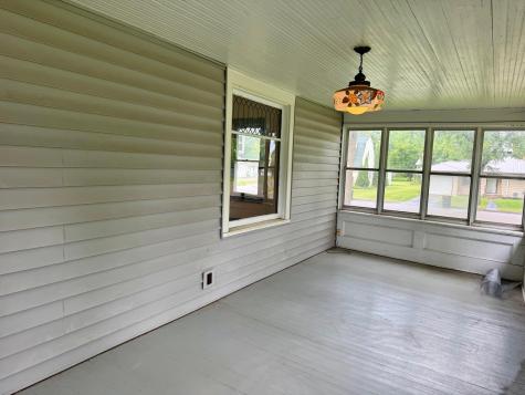 208 N 7th Street Olivia MN 56277