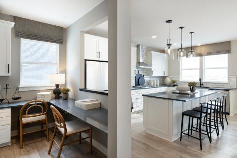1589 Norbert Lane Shakopee MN 55379