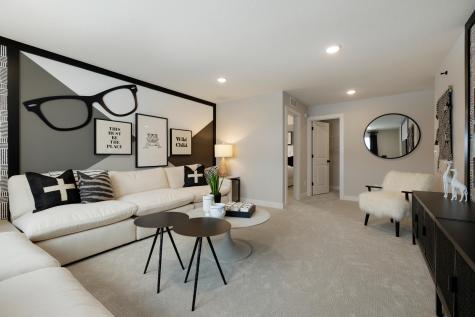 1589 Norbert Lane Shakopee MN 55379