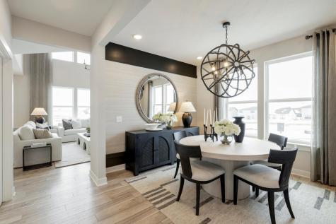 1589 Norbert Lane Shakopee MN 55379