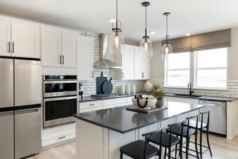 1589 Norbert Lane Shakopee MN 55379