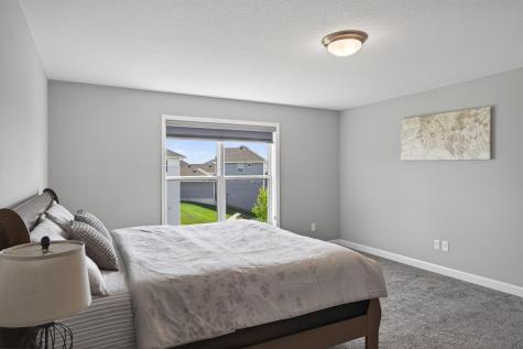 1559 Edgebrook Lane Carver MN 55315