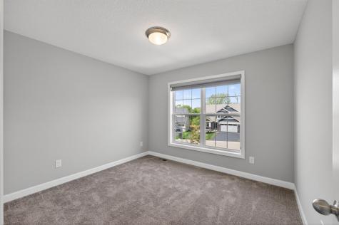1559 Edgebrook Lane Carver MN 55315