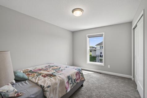 1559 Edgebrook Lane Carver MN 55315