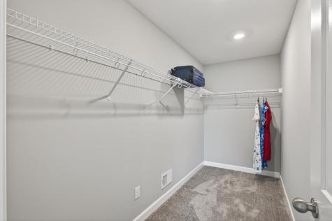 1559 Edgebrook Lane Carver MN 55315