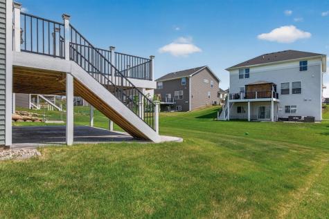 1559 Edgebrook Lane Carver MN 55315