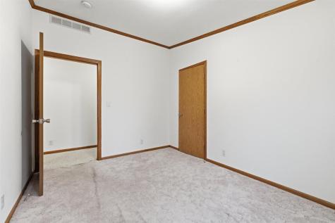1430 12th St S Virginia MN 55792