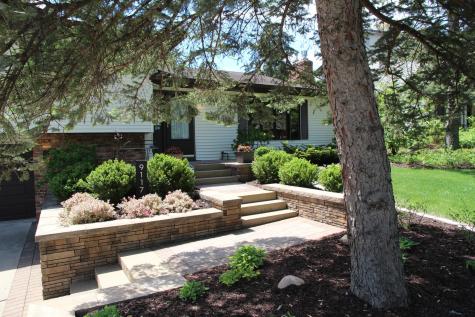 9117 34 1/2 Avenue N New Hope MN 55427