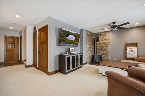 1744 County Road 7 NW Maple Lake MN 55358