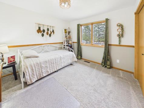 2646 Lois Lane SE Alexandria MN 56308