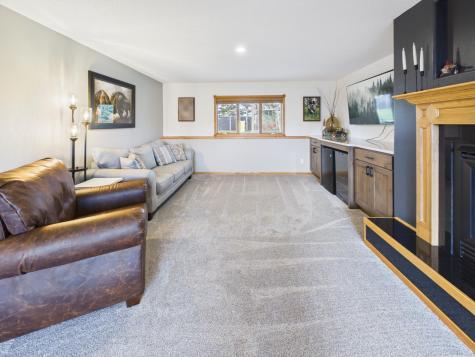 2646 Lois Lane SE Alexandria MN 56308