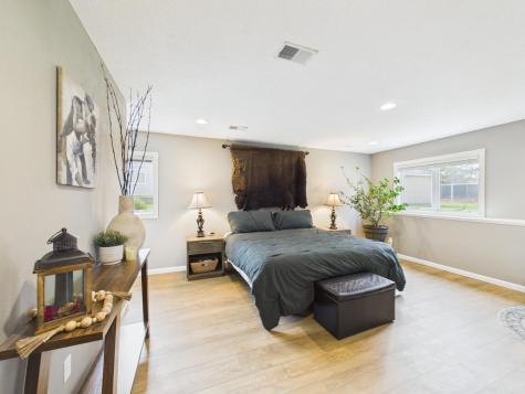 2646 Lois Lane SE Alexandria MN 56308