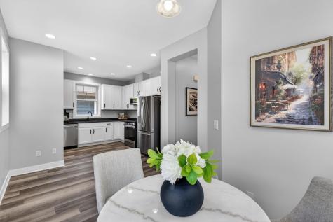 2525 James Avenue N Minneapolis MN 55411